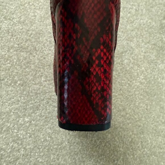 Jessica Simpson Cowgirl Cowboy Red Snake Print Studs Boots Size 6 - Picture 10 of 10